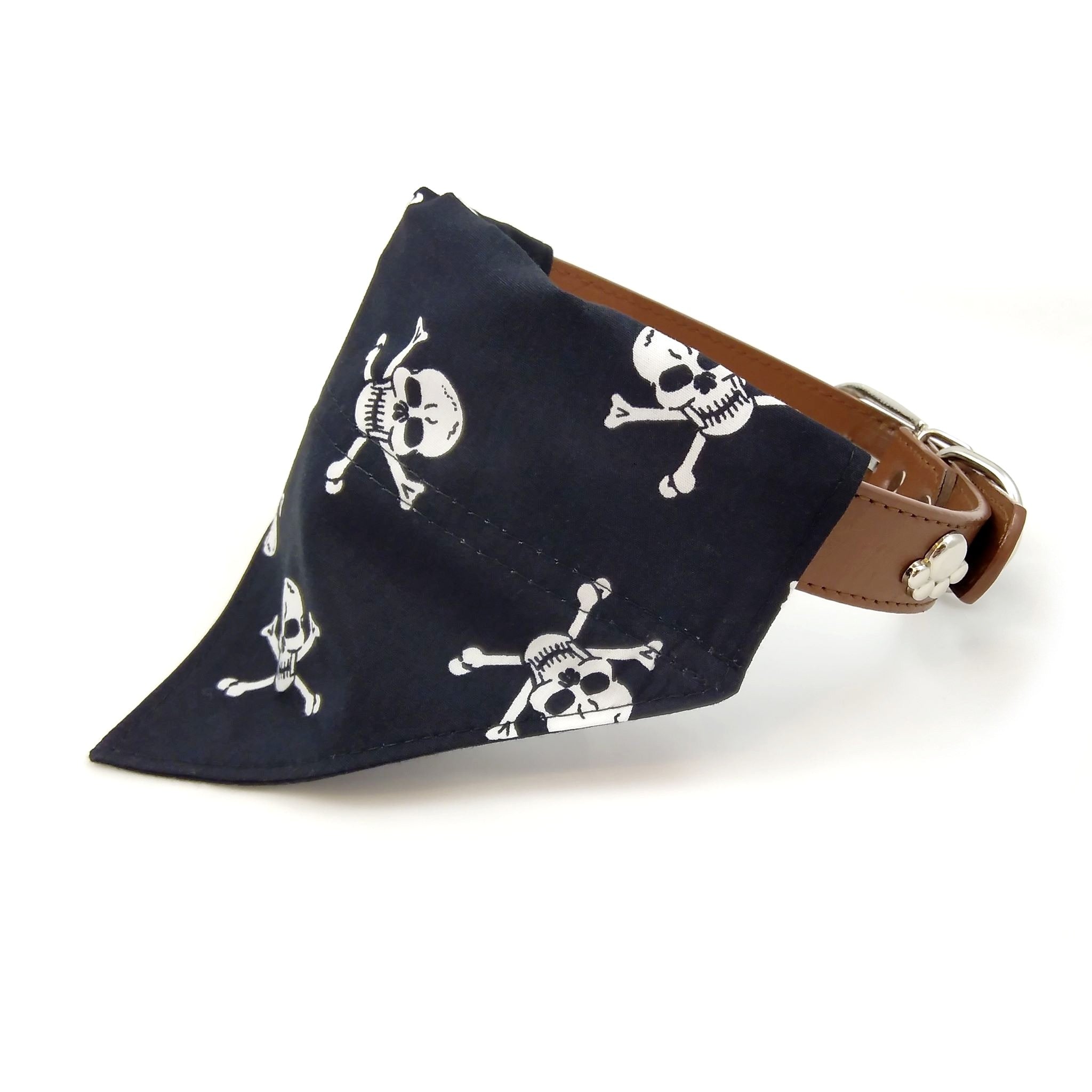 Black and white skulls dog neckerchief on collar