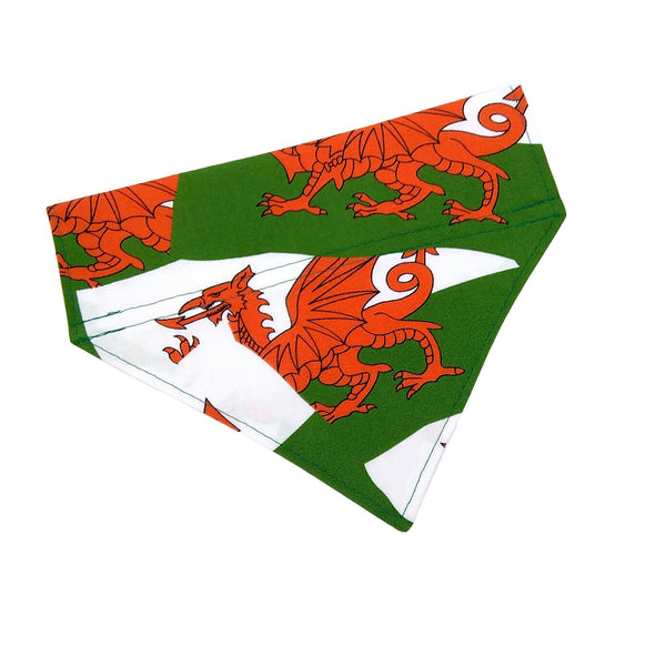 Y Ddraig Goch dog bandana